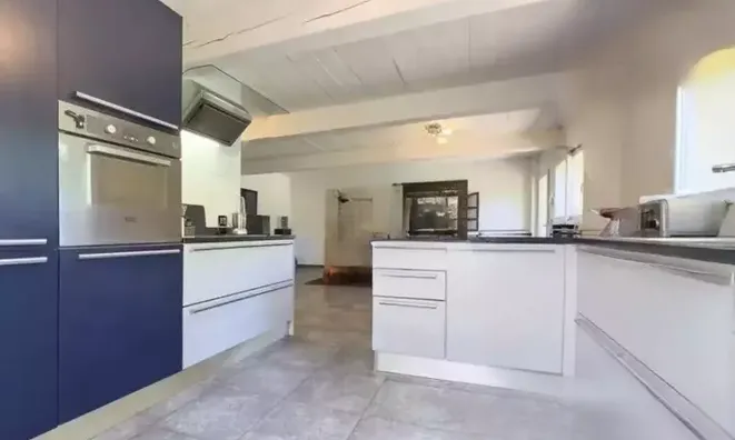 Недвижимость Villa Croix des Gardes: 11