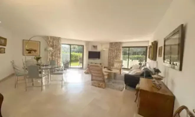 Недвижимость Villa La Roubine: 3