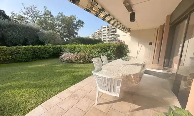 Недвижимость Villa La Roubine: 16