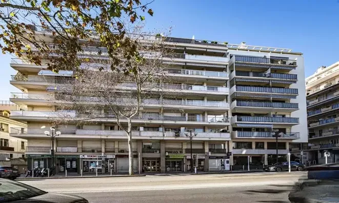 Недвижимость Villa Carnot: 10