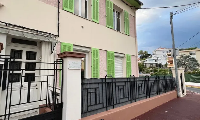 Недвижимость Villa Cannes Petit Juas: 2