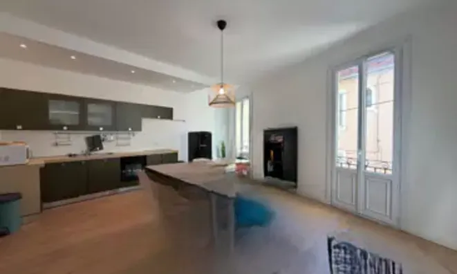 Недвижимость Villa Petit Juas: 2