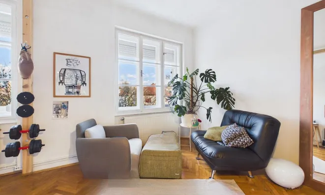 Недвижимость Однокомнатная квартира в центре: 2