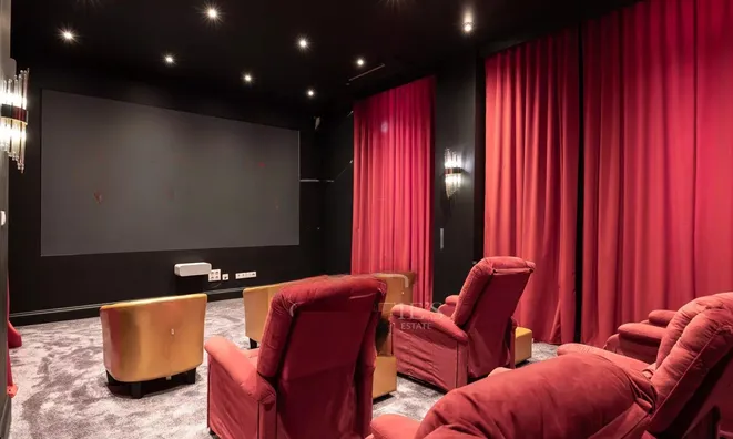 Недвижимость Villa Cannes République: 9