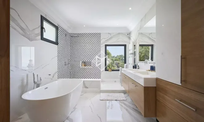 Недвижимость Villa Croix des Gardes: 7