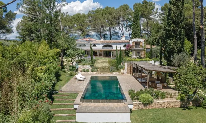 Недвижимость Villa Mougins: 1