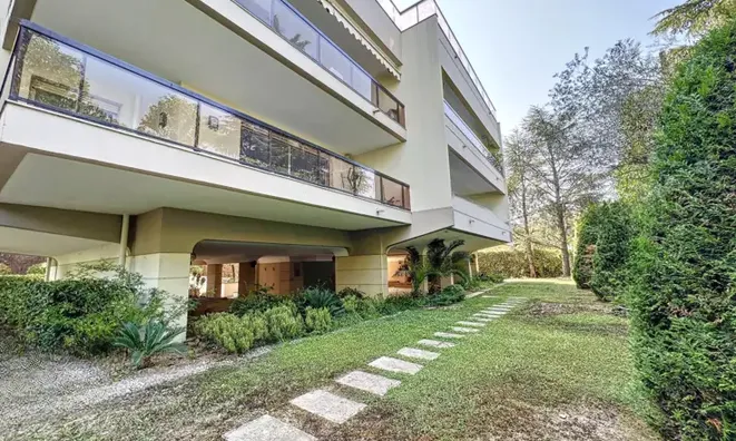 Недвижимость Mansion Cannes: 1