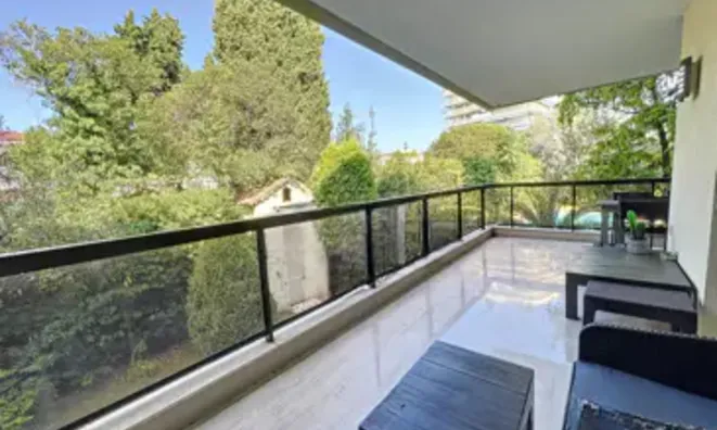 Недвижимость Mansion Cannes: 3