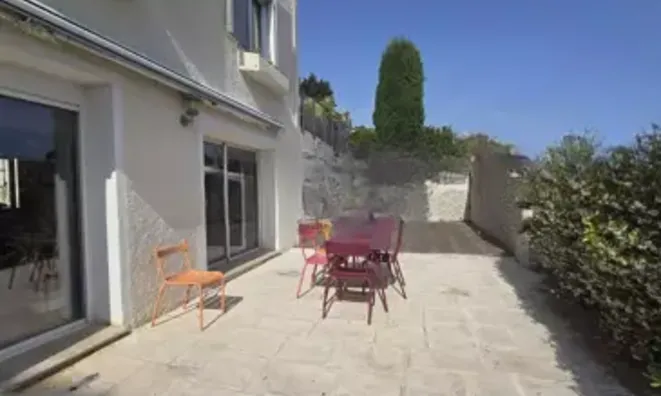 Недвижимость Villa Croix des Gardes: 12