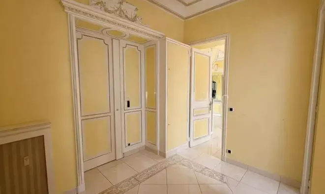 Недвижимость Villa Petit Juas: 10