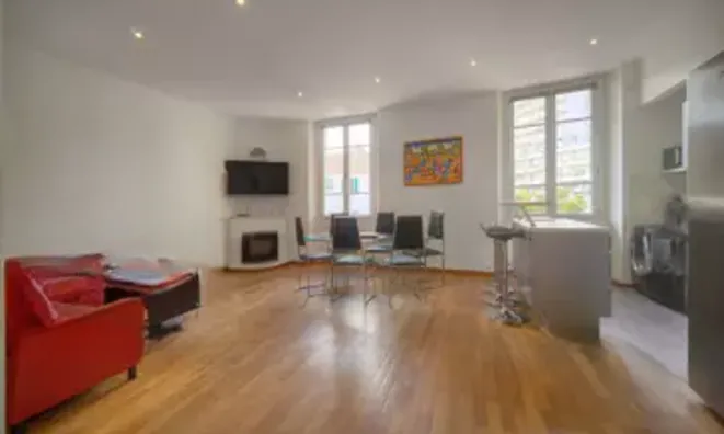 Недвижимость House Suquet: 2