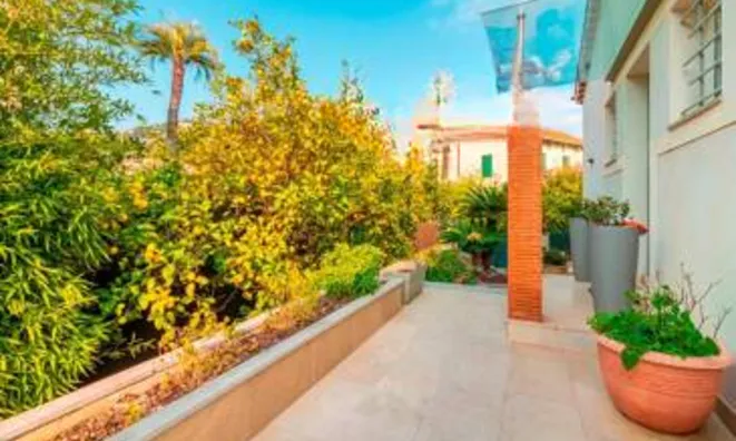 Недвижимость Property Type: Villa

Location: Cannes, Californie

Villa Cannes: 9