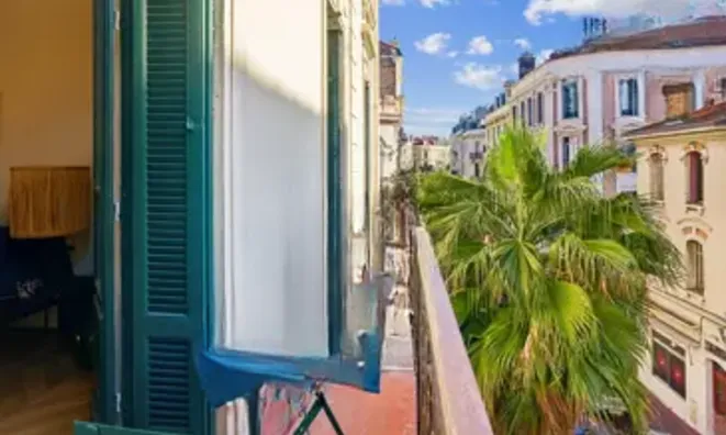 Недвижимость Estate Cannes Carnot: 2