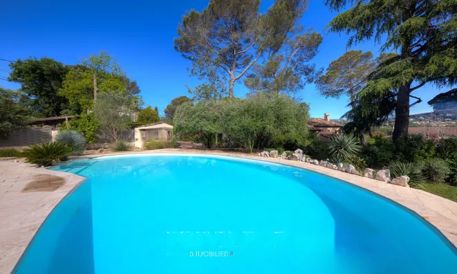 Недвижимость Villa Mougins: 12