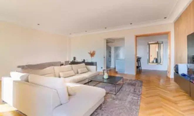 Недвижимость Property Type Cannes: 5