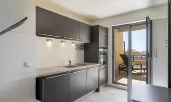 Недвижимость Villa Cannes République: 6