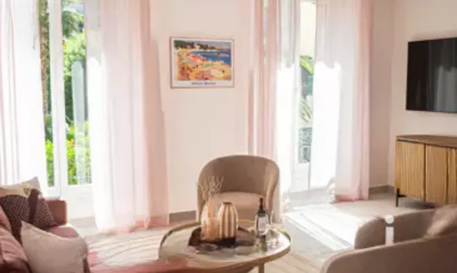 Недвижимость Villa Petit Juas: 3