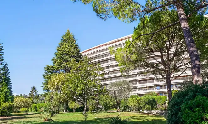 Недвижимость Villa Cannes République: 10