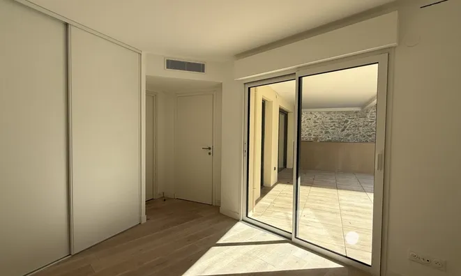 Недвижимость Villa Croix des Gardes: 8