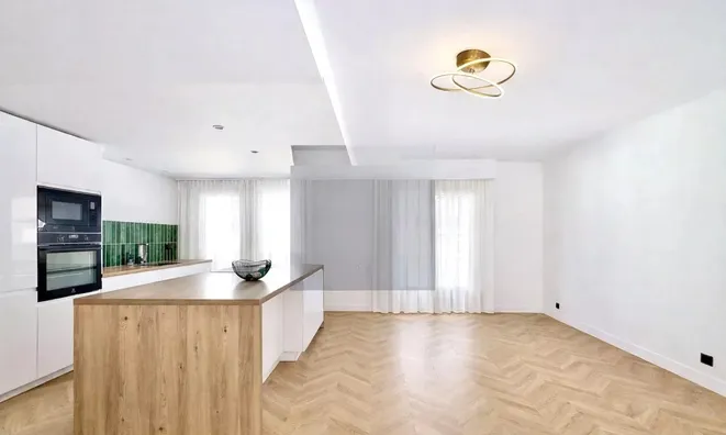 Недвижимость Villa Pointe Croisette: 1