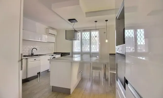 Недвижимость House Petit Juas: 4