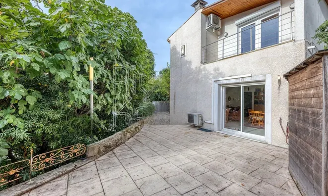 Недвижимость Villa Cannes République: 2