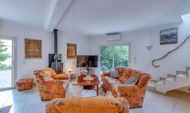 Недвижимость Villa Cannes République: 4