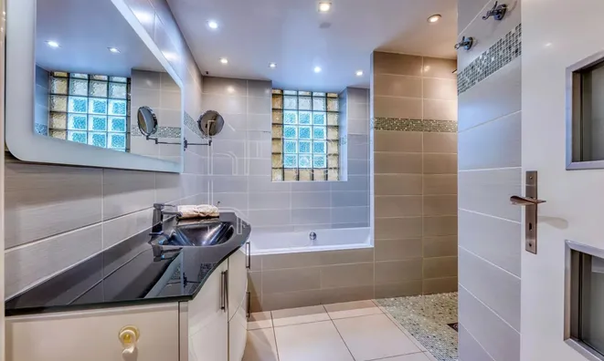 Недвижимость Villa Cannes République: 16