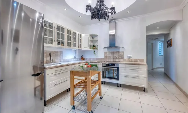 Недвижимость Villa Cannes République: 18