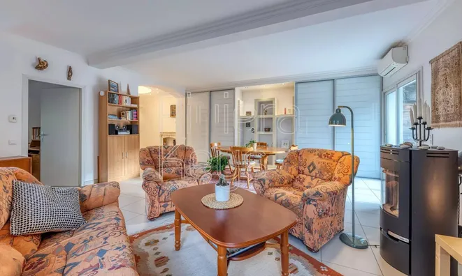 Недвижимость Villa Cannes République: 23