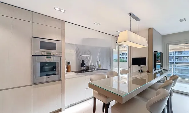 Недвижимость Villa Cannes Centre-Ville: 4