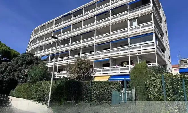 Недвижимость Villa Petit Juas: 8