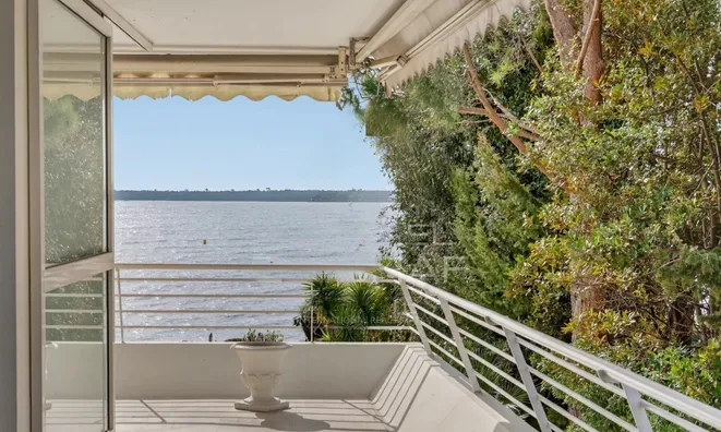 Недвижимость Villa Pointe Croisette: 2