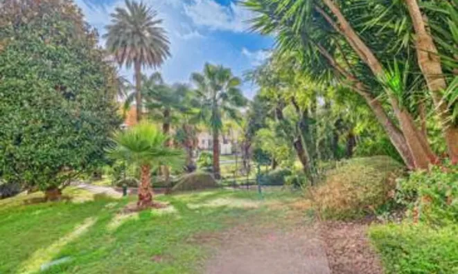 Недвижимость Property Type: Villa  
Location: Cannes, Californie  

Villa Californie: 9