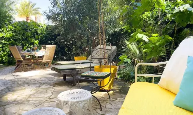 Недвижимость Villa Croix des Gardes: 1