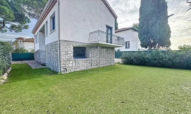 Недвижимость Villa Petit Juas Cannes: 1