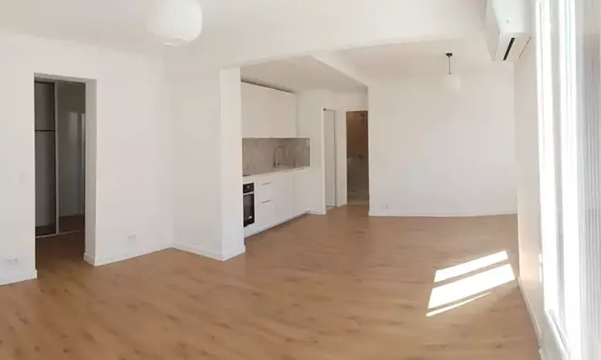 Недвижимость Villa Petit Juas: 1