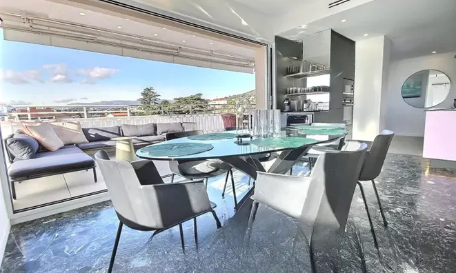 Недвижимость Villa Pointe Croisette: 28