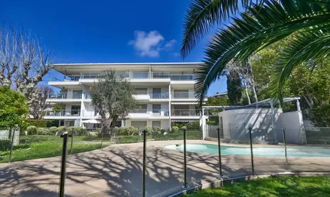 Недвижимость Villa Cannes République: 1