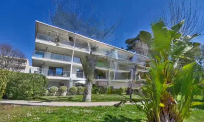 Недвижимость Villa Cannes République: 17