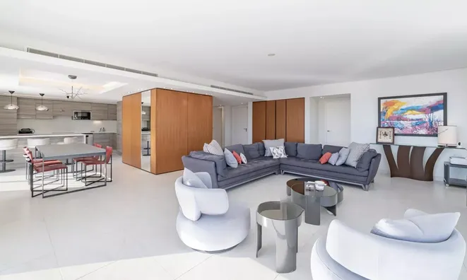 Недвижимость Villa Croix des Gardes: 8