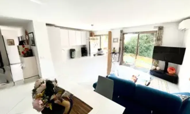 Недвижимость Villa Croix des Gardes: 8