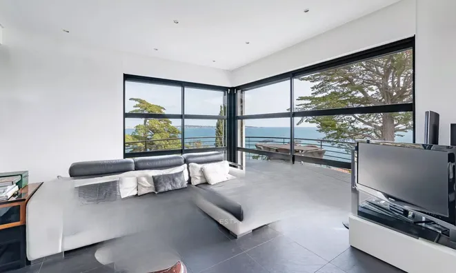 Недвижимость Villa Californie: 10