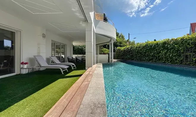 Недвижимость House Cannes: 1