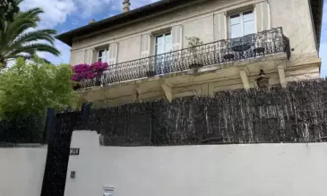 Недвижимость Villa Petit Juas: 6