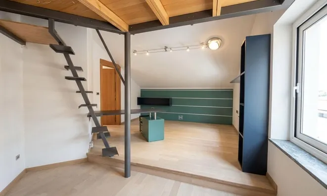 Недвижимость Дом, Тржич: 26