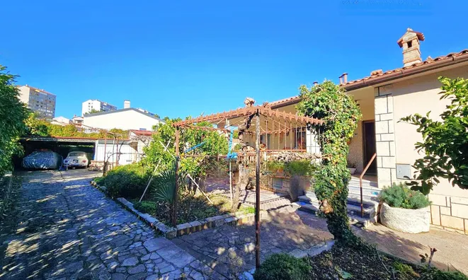 Недвижимость Дом в Семеделе: 2