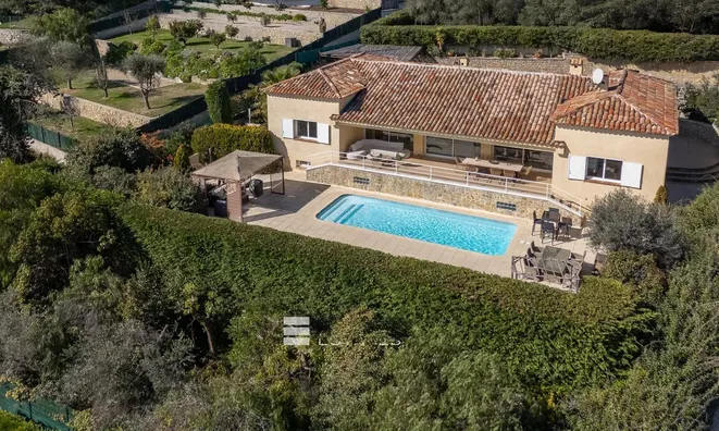 Недвижимость Property Cannes: 2