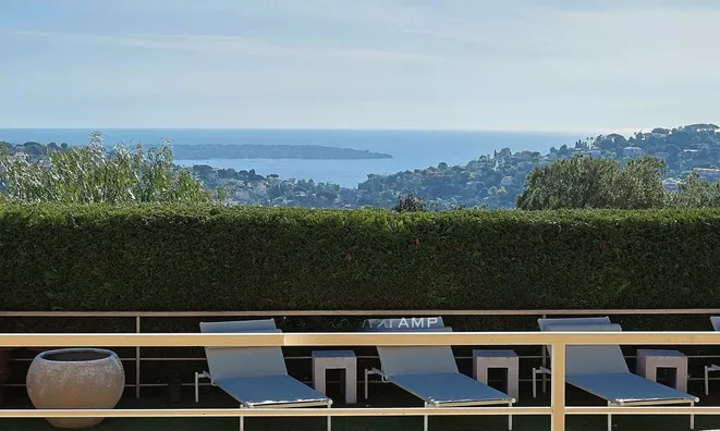 Недвижимость Property Cannes: 3