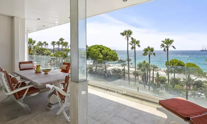 Недвижимость Villa Cannes Centre-ville: 5